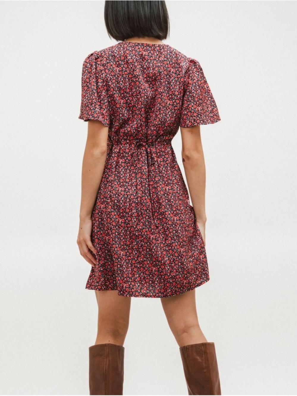 Things Between Ara Mini Dress NWT Red Black L 90’s Floral Boho - Picture 2 of 7